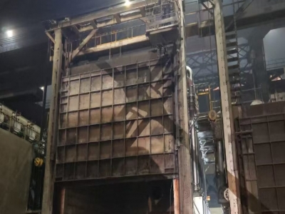 加熱爐改造施工現場